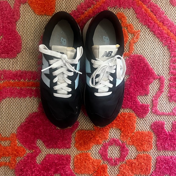 COPY - New balance 237’s size 8.5 - Picture 4 of 4